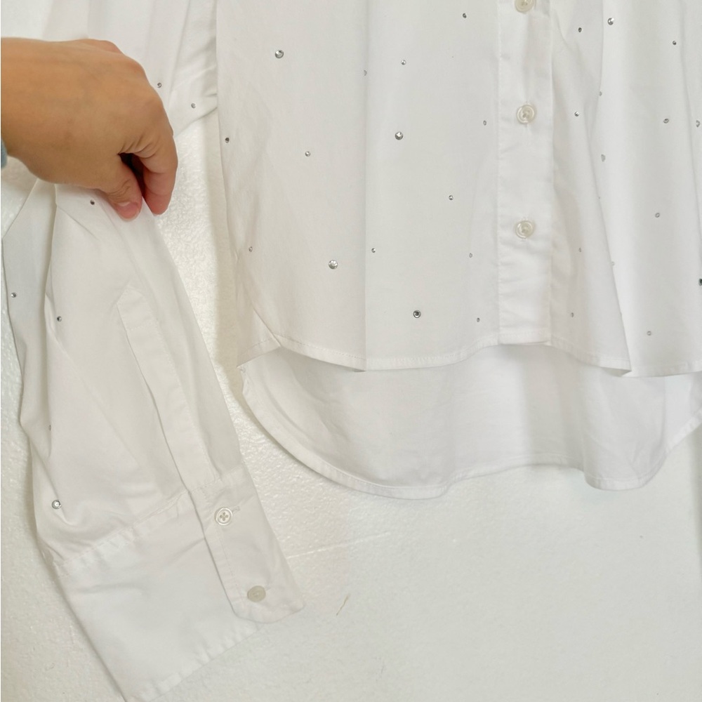 A new day Rhinestone crop button down - Picture 4 of 5